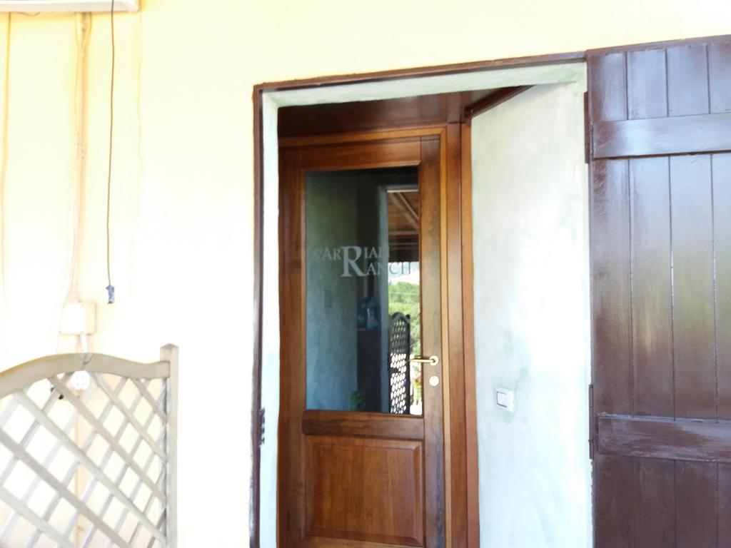 S'Arriali Ranch Guest House Iglesias Exterior photo